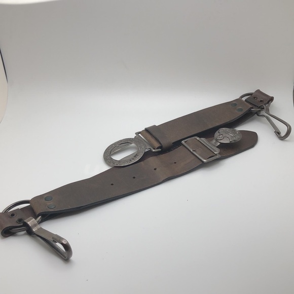 Be Prepared Genuine Leather Brown Belt Made in Italy. Conversation piece - Picture 6 of 15